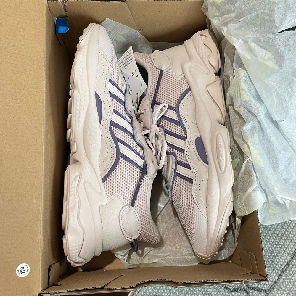 Adidas Ozweego